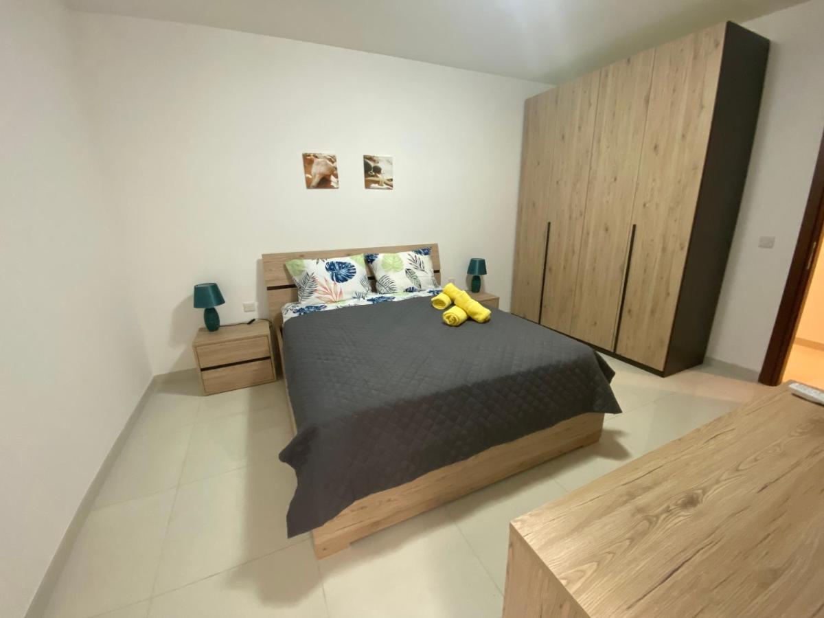Sunshine Apartments Mellieha - Modern Three Bedroom Ground Floor Apartment With Yard Εξωτερικό φωτογραφία