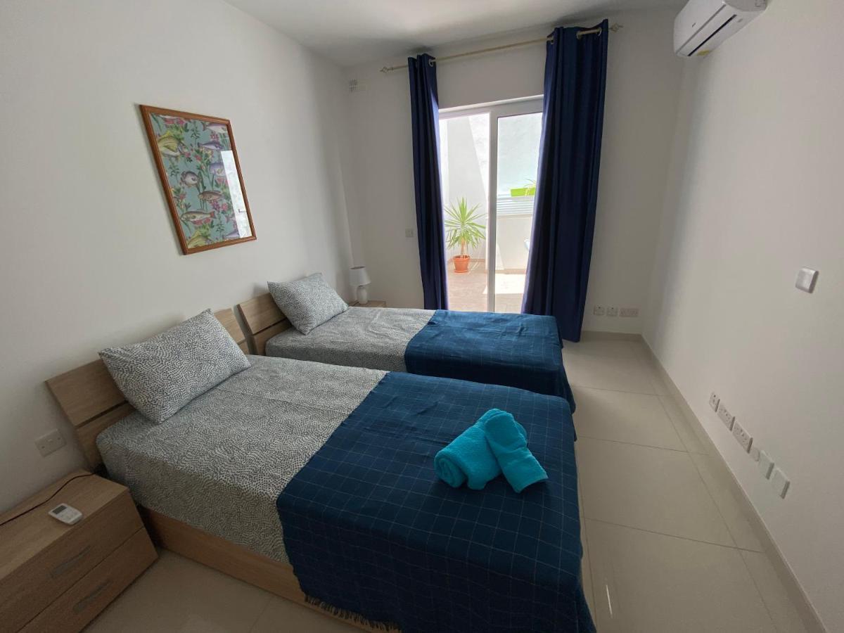 Sunshine Apartments Mellieha - Modern Three Bedroom Ground Floor Apartment With Yard Εξωτερικό φωτογραφία