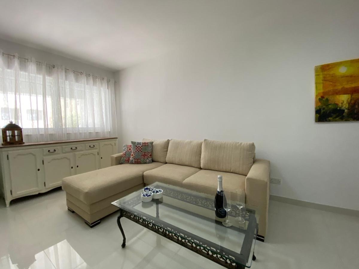 Sunshine Apartments Mellieha - Modern Three Bedroom Ground Floor Apartment With Yard Εξωτερικό φωτογραφία