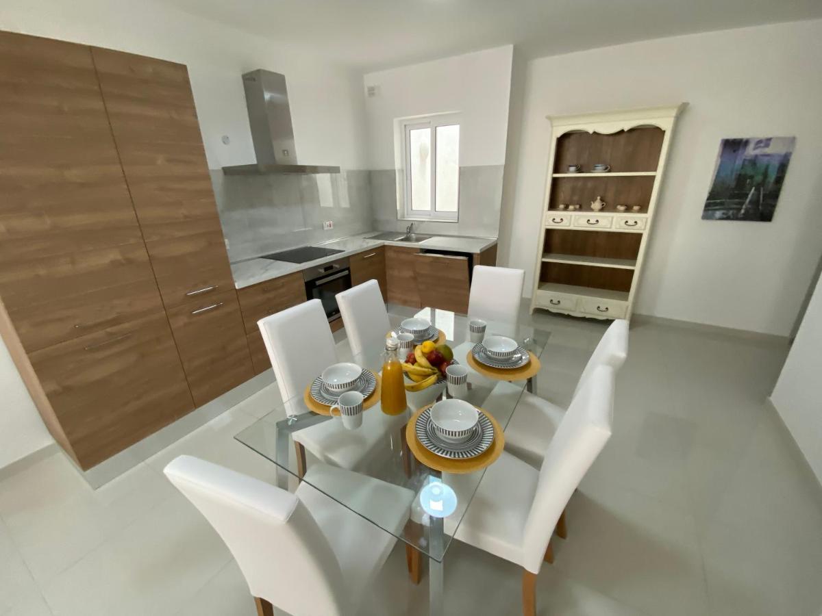 Sunshine Apartments Mellieha - Modern Three Bedroom Ground Floor Apartment With Yard Εξωτερικό φωτογραφία
